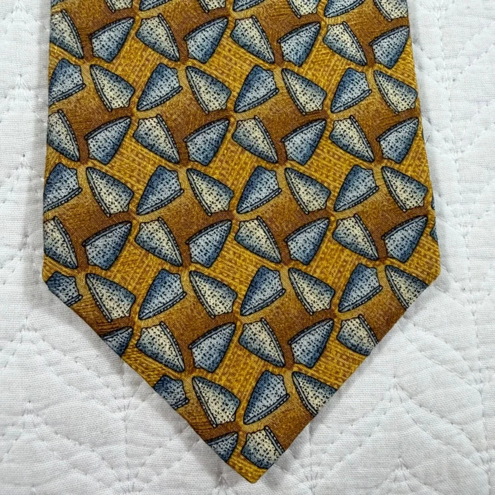 Ermenegildo Zegna 100% Silk Tie Geometric Pattern Mustard Blue Made in Italy Men
